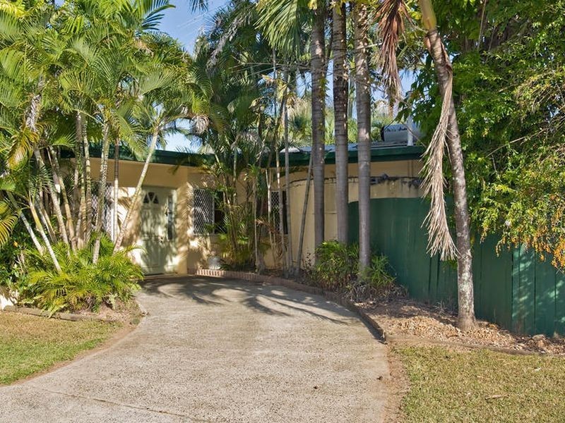 10 Metric Close, Smithfield QLD 4878