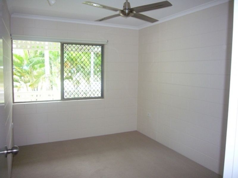 42 Madang Street, Trinity Beach QLD 4879