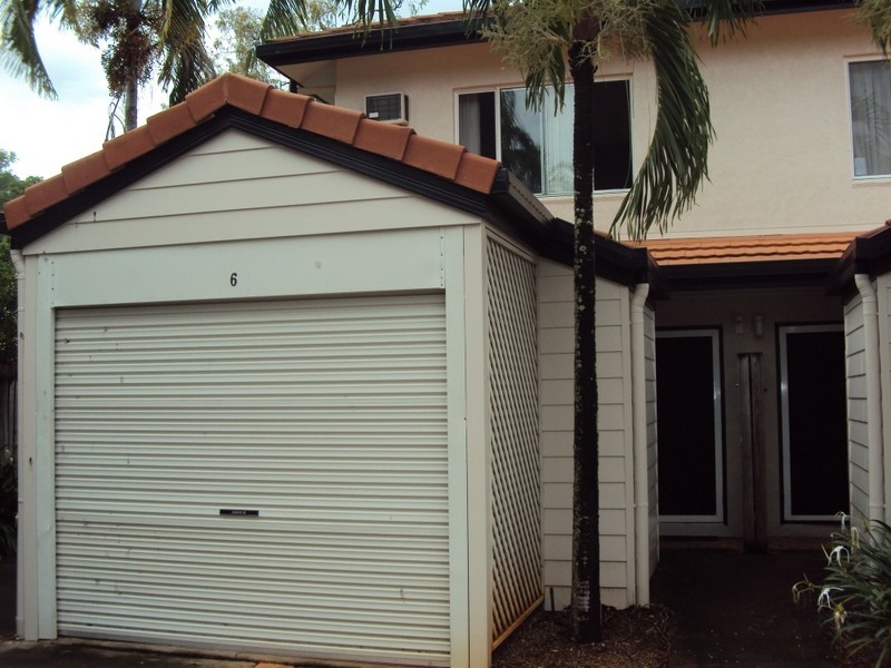 6/13 Rutherford Street, Yorkeys Knob QLD 4878