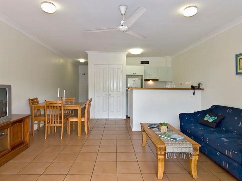 17/61 Sims Esplanade, Yorkeys Knob QLD 4878