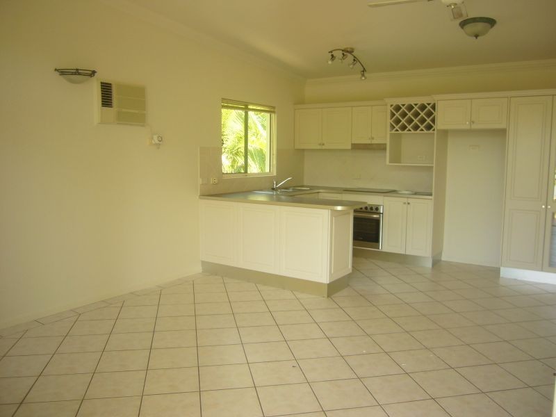 5/27 Sims Esplanade, Yorkeys Knob QLD 4878