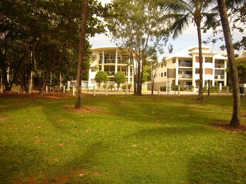 5/27 Sims Esplanade, Yorkeys Knob QLD 4878