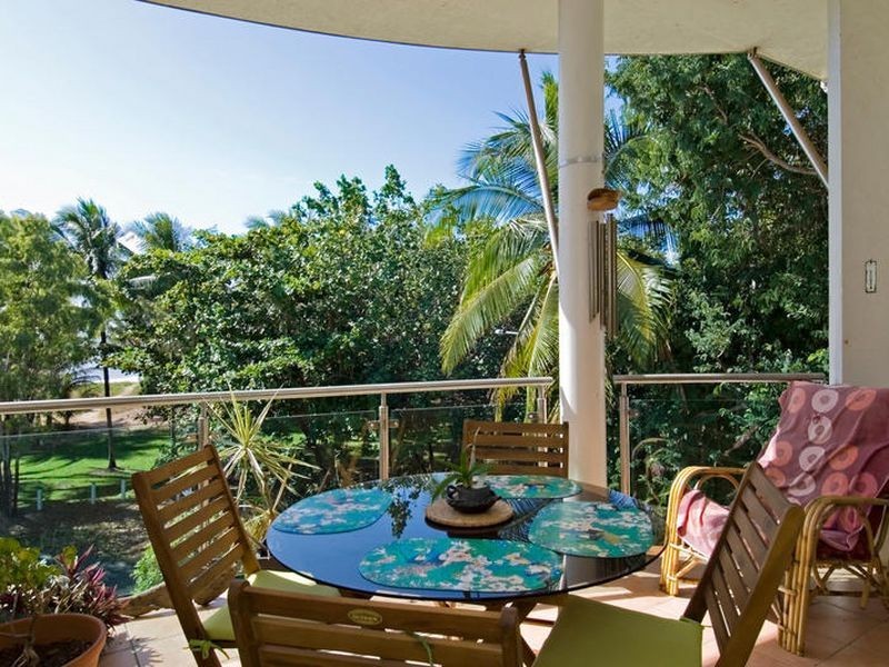 5/27 Sims Esplanade, Yorkeys Knob QLD 4878