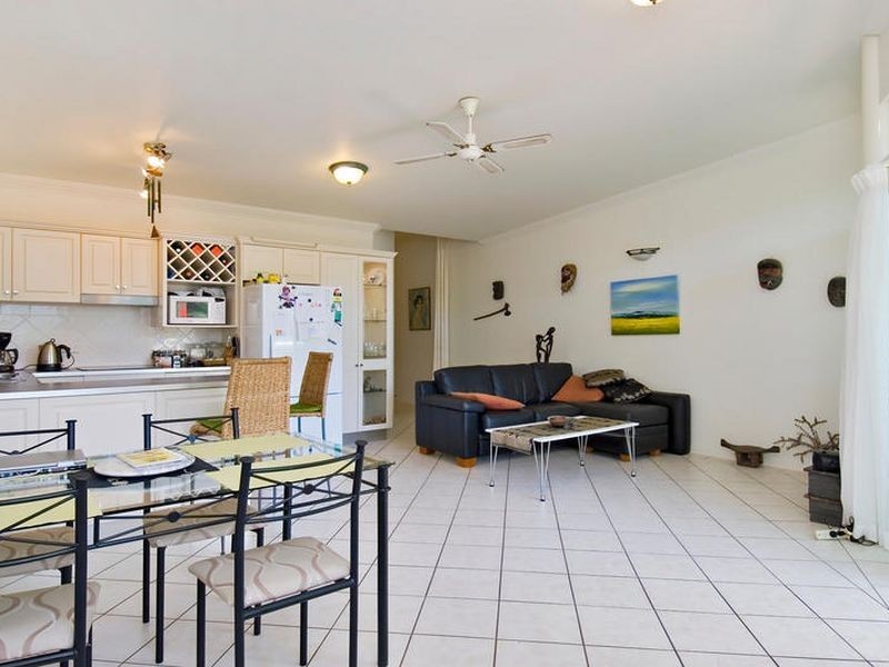5/27 Sims Esplanade, Yorkeys Knob QLD 4878