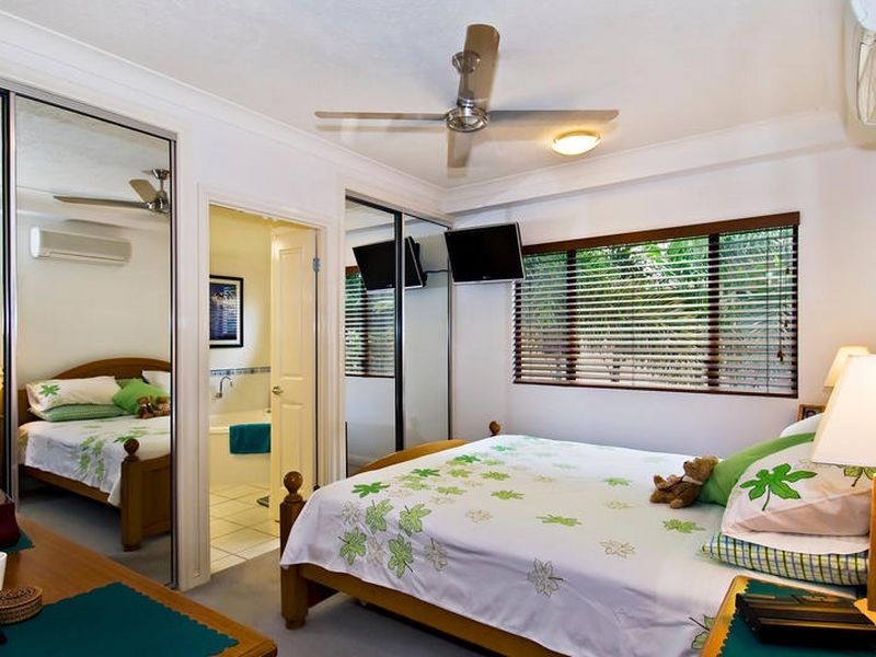 4/29 Sims Esplanade, Yorkeys Knob QLD 4878