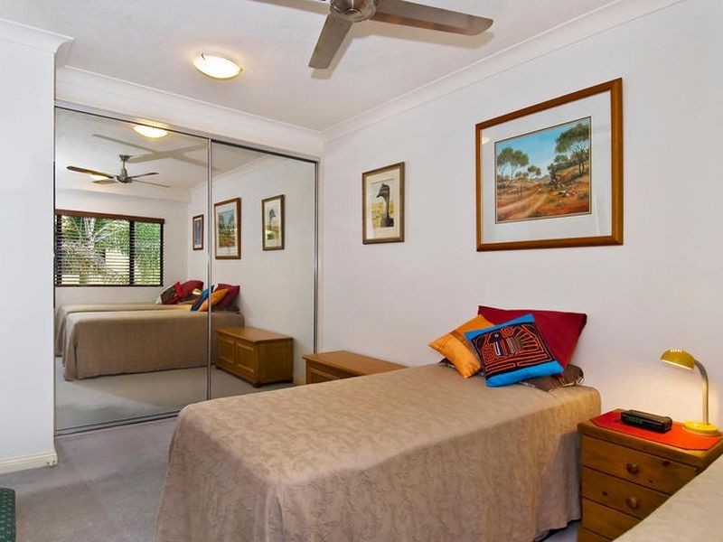 4/29 Sims Esplanade, Yorkeys Knob QLD 4878