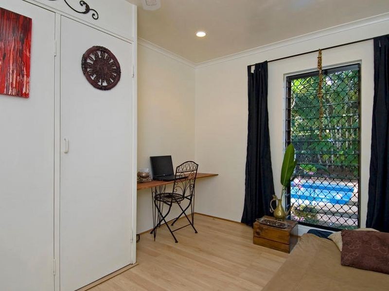 Yorkeys Knob QLD 4878