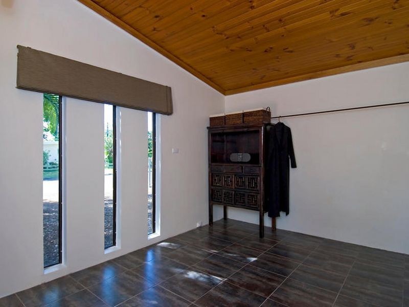 Yorkeys Knob QLD 4878