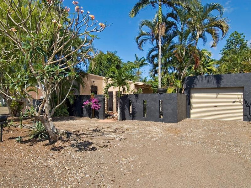 Yorkeys Knob QLD 4878