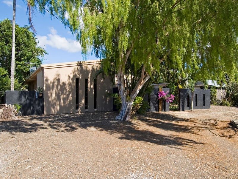 Yorkeys Knob QLD 4878