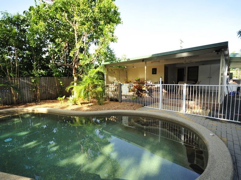 432 Varley Street, Yorkeys Knob QLD 4878