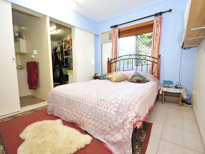 432 Varley Street, Yorkeys Knob QLD 4878