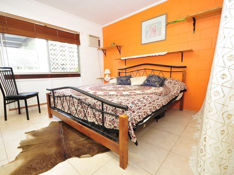 432 Varley Street, Yorkeys Knob QLD 4878