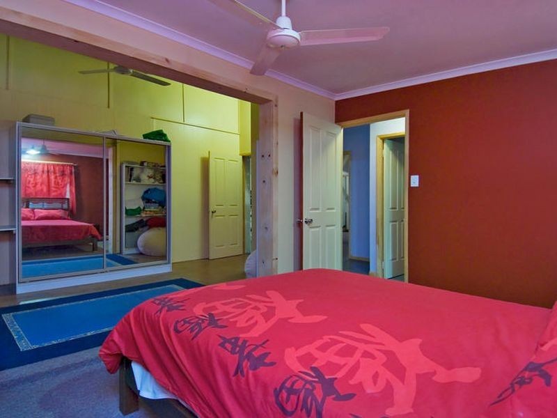 37 Gregory Terrace, Kuranda QLD 4881