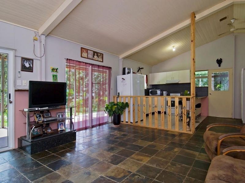 37 Gregory Terrace, Kuranda QLD 4881