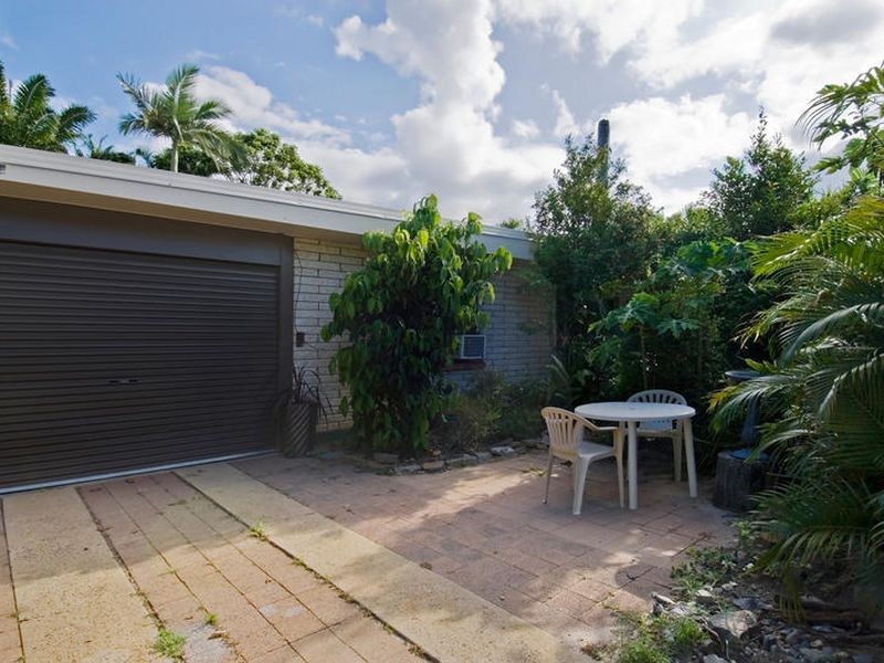7 Golf Street, Yorkeys Knob QLD 4878