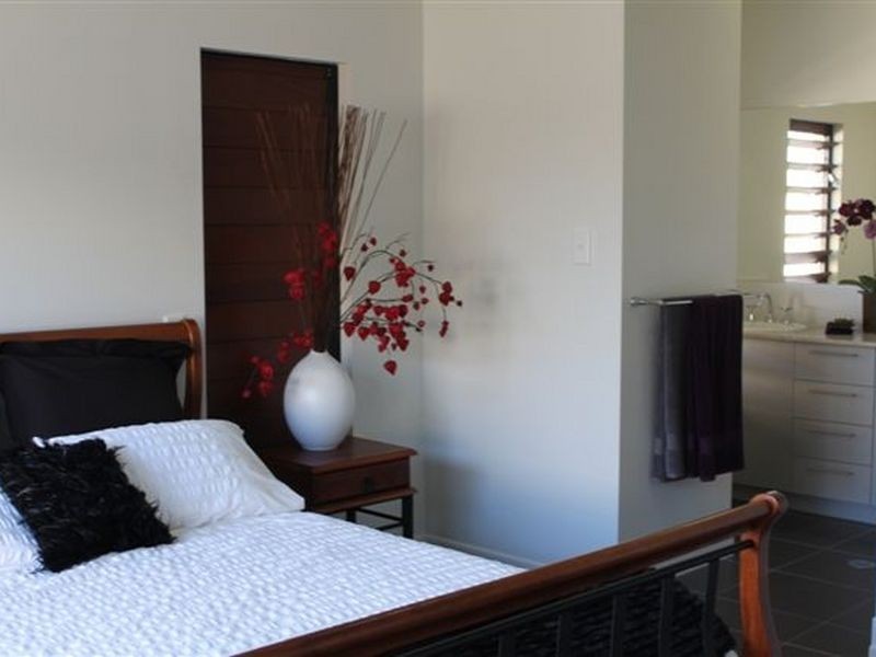 7 Bushlark Place, Smithfield QLD 4878
