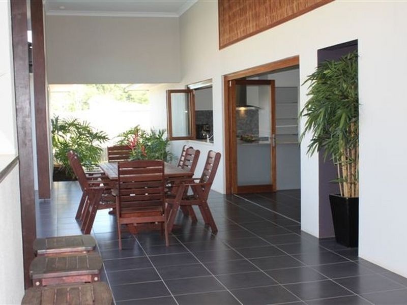 7 Bushlark Place, Smithfield QLD 4878
