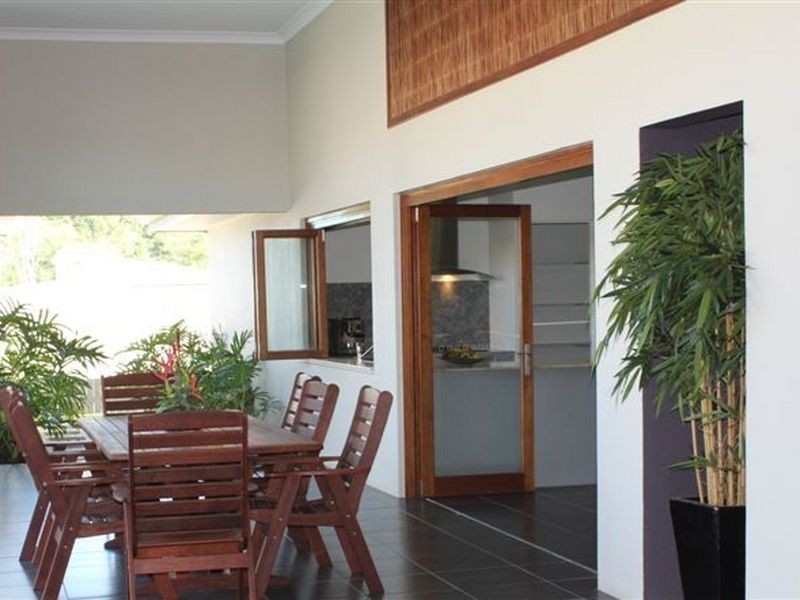 7 Bushlark Place, Smithfield QLD 4878