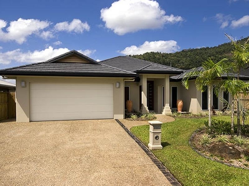 11 Bushlark Place, Smithfield QLD 4878
