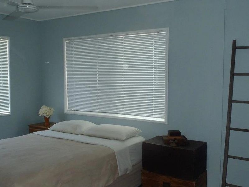 6 Golf Steet, Yorkeys Knob QLD 4878