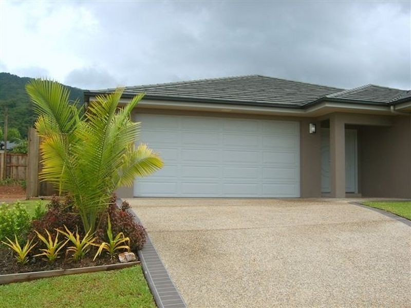 12 Bushlark Place, Smithfield QLD 4878