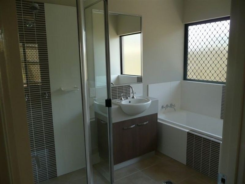 12 Bushlark Place, Smithfield QLD 4878