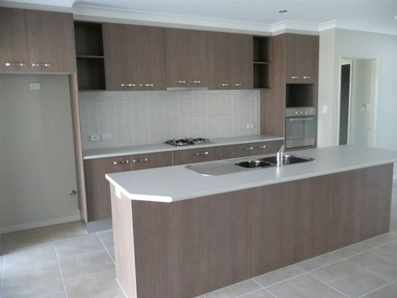 12 Bushlark Place, Smithfield QLD 4878