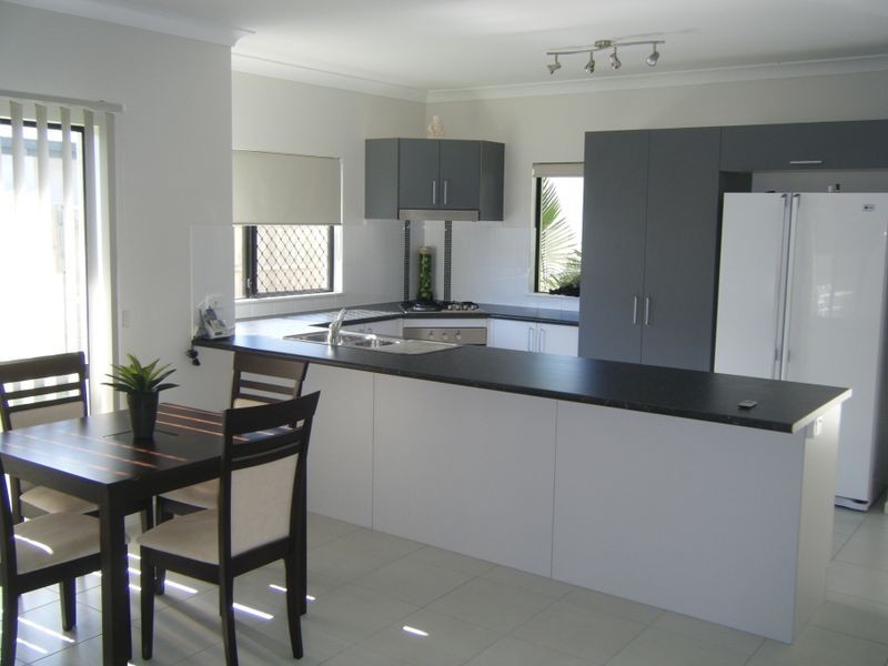 36 Redcap Bend, Trinity Park QLD 4879