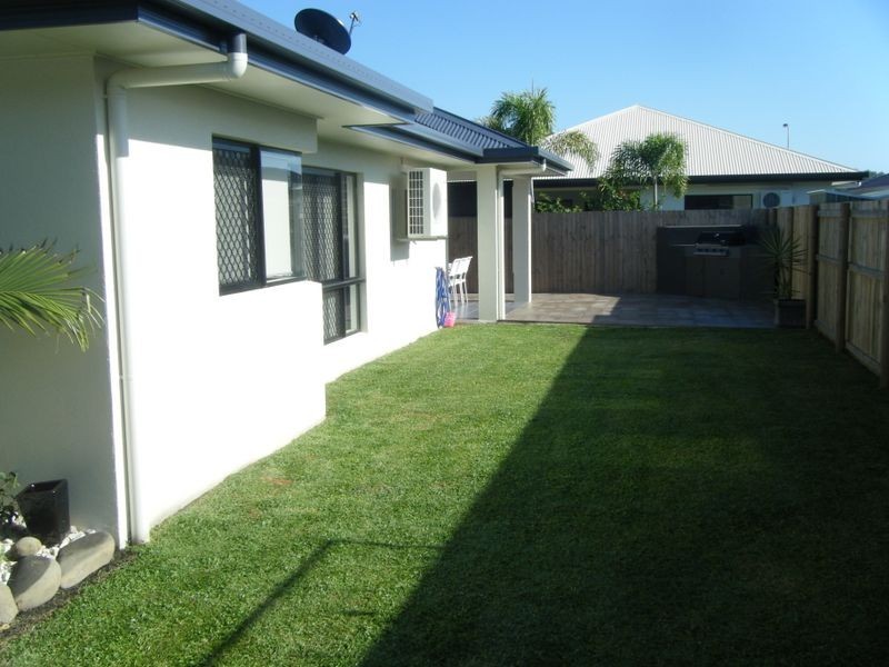 36 Redcap Bend, Trinity Park QLD 4879