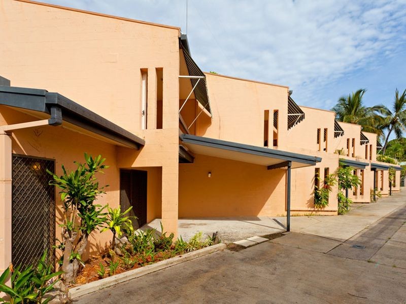 5/15 Rutherford Street, Yorkeys Knob QLD 4878