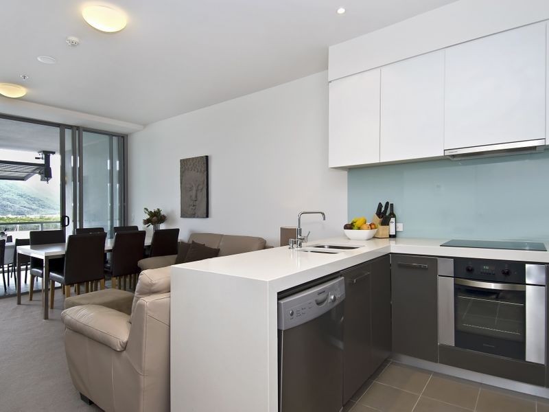 38/1 Marlin Parade HARBOUR LIGHTS, Aeroglen QLD 4870