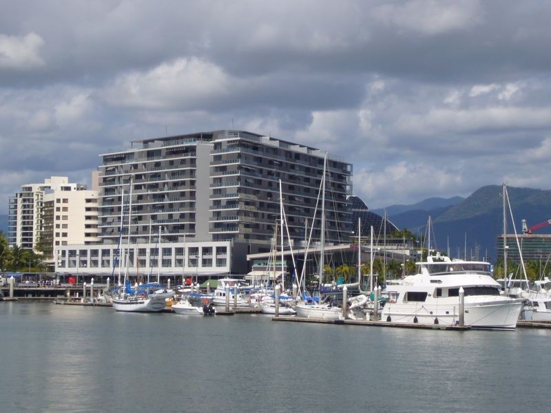 38/1 Marlin Parade HARBOUR LIGHTS, Aeroglen QLD 4870
