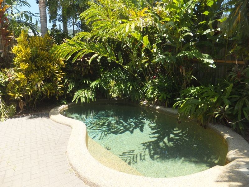 5 Franklin Close, Clifton Beach QLD 4879
