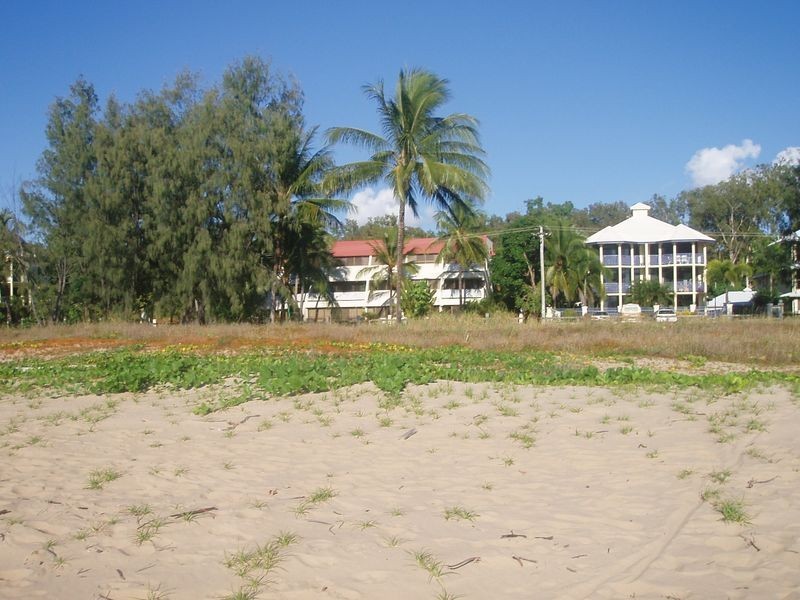 8/35 Sims Esplanade, Yorkeys Knob QLD 4878