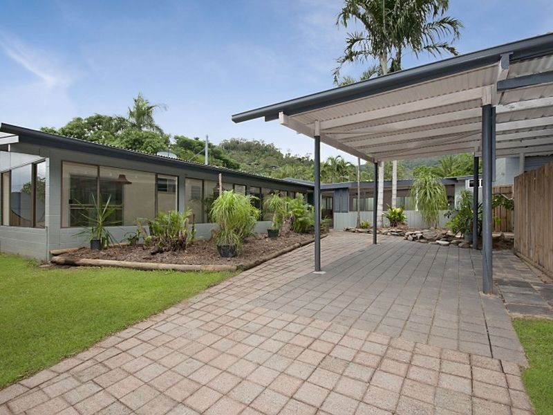 2 Anne Street, Smithfield QLD 4878