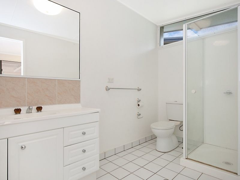 2 Anne Street, Smithfield QLD 4878