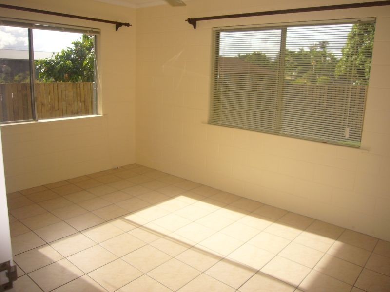 2 Anne Street, Smithfield QLD 4878