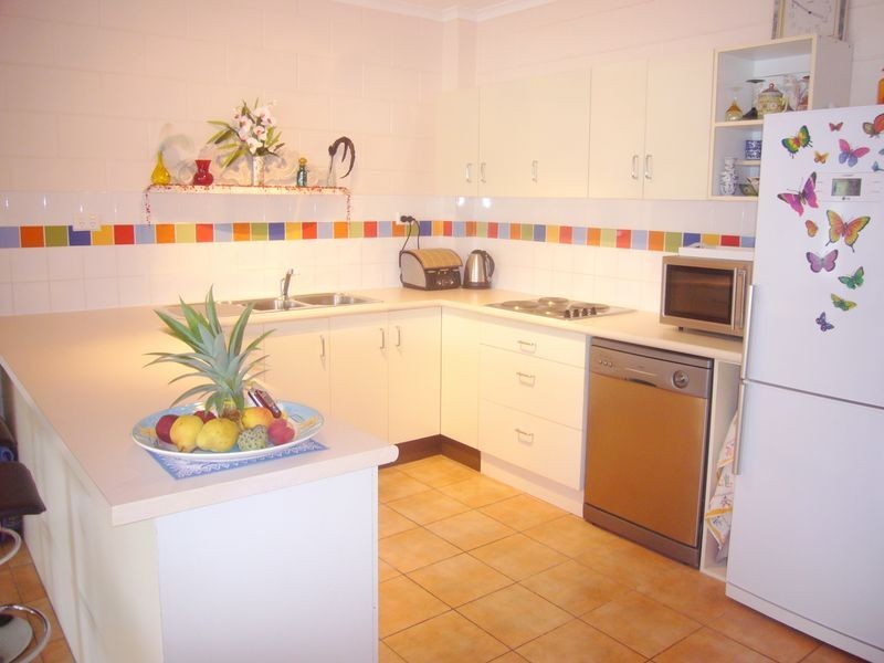 6/542 Varley Street, Yorkeys Knob QLD 4878