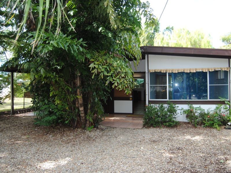 468 Varley Street, Yorkeys Knob QLD 4878