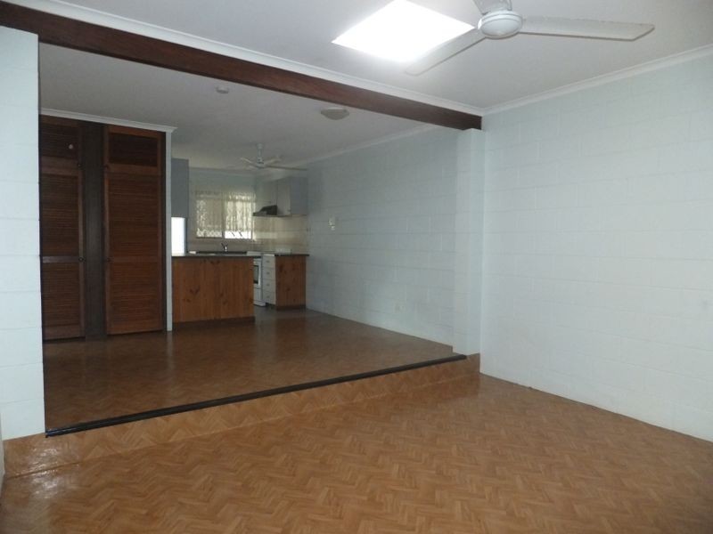 8B Eagle Close, Yorkeys Knob QLD 4878