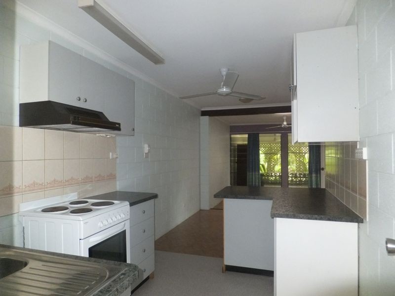 8B Eagle Close, Yorkeys Knob QLD 4878