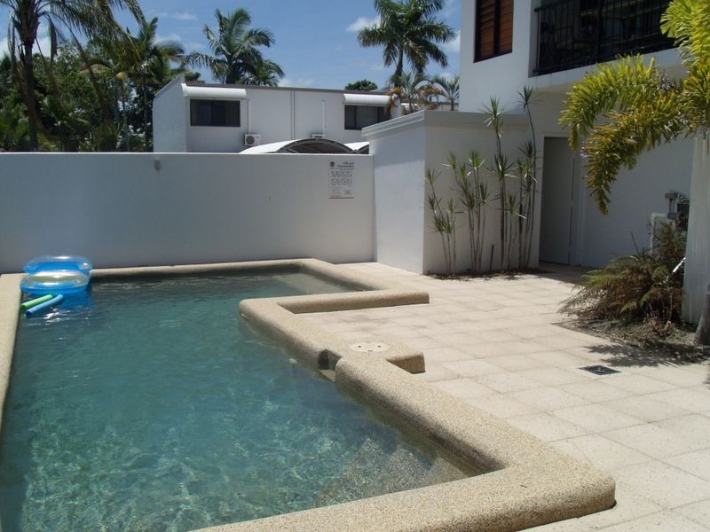 3/497 Varley Street, Yorkeys Knob QLD 4878