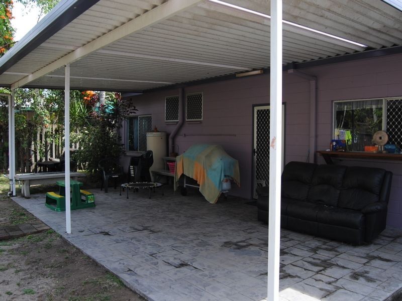 53 Wattle Street, Yorkeys Knob QLD 4878