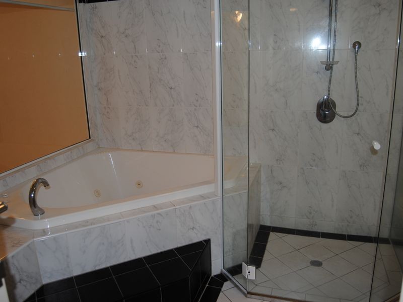 2/2-4 Deauville Close, Yorkeys Knob QLD 4878