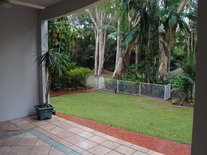 2/2-4 Deauville Close, Yorkeys Knob QLD 4878