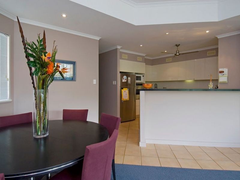 5/75 Sims Esplanade, Yorkeys Knob QLD 4878