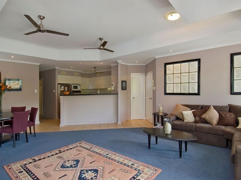 5/75 Sims Esplanade, Yorkeys Knob QLD 4878