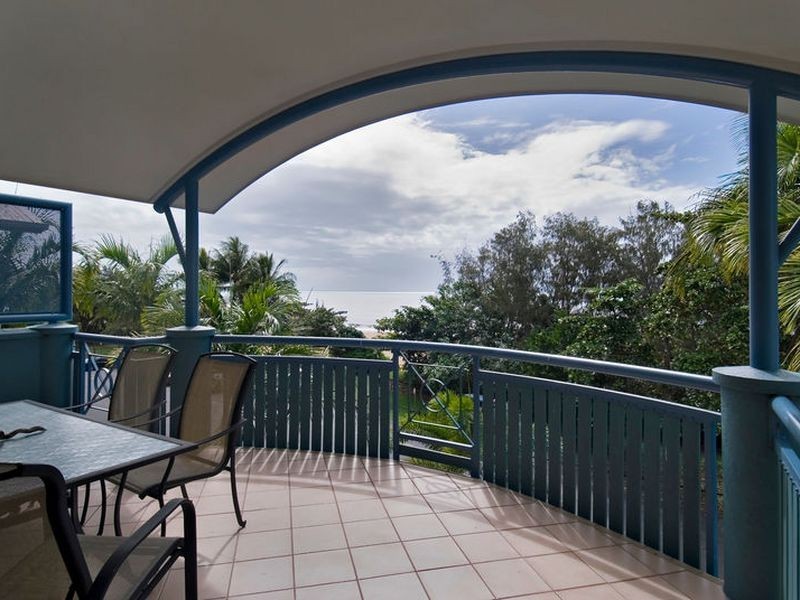 5/75 Sims Esplanade, Yorkeys Knob QLD 4878