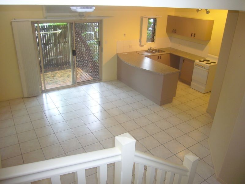 5/25 Rutherford Street, Yorkeys Knob QLD 4878